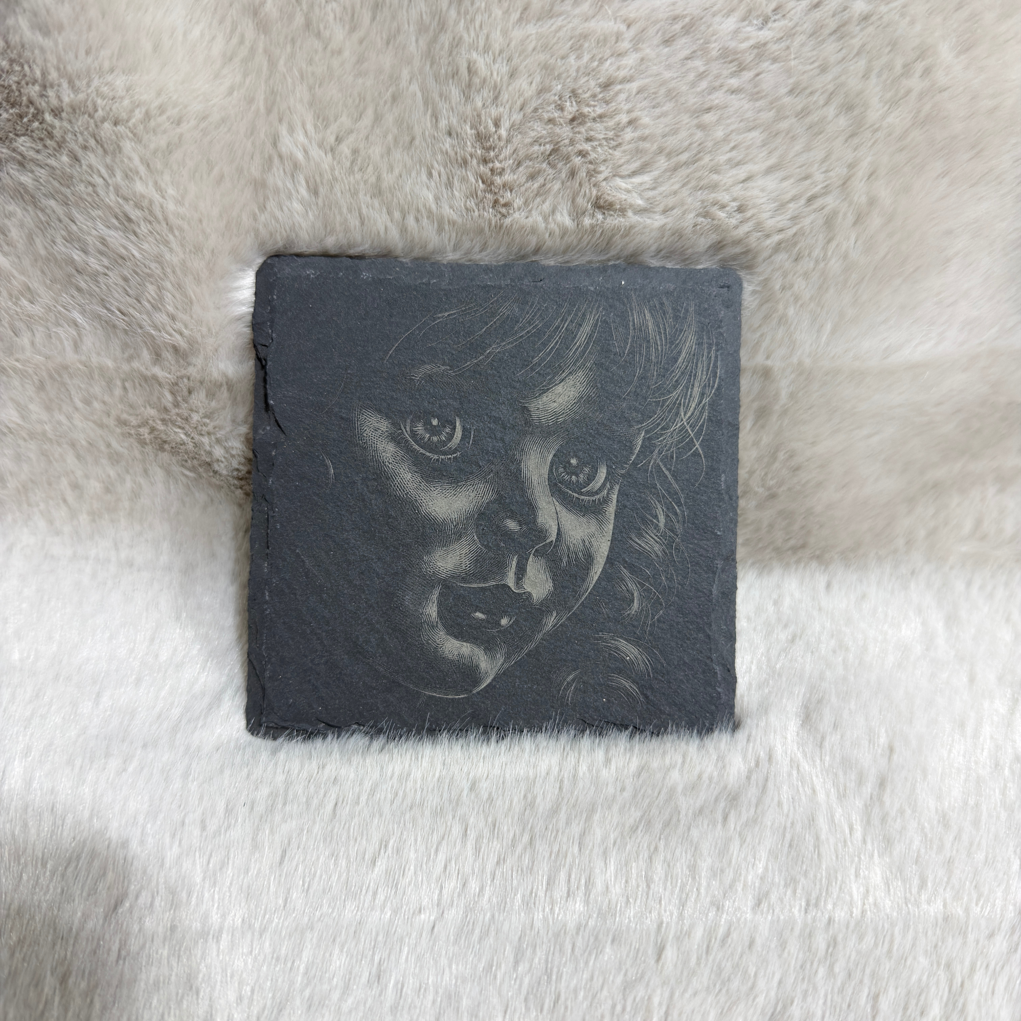 Annabelle – Gravure sur ardoise sous verre personnalisée
