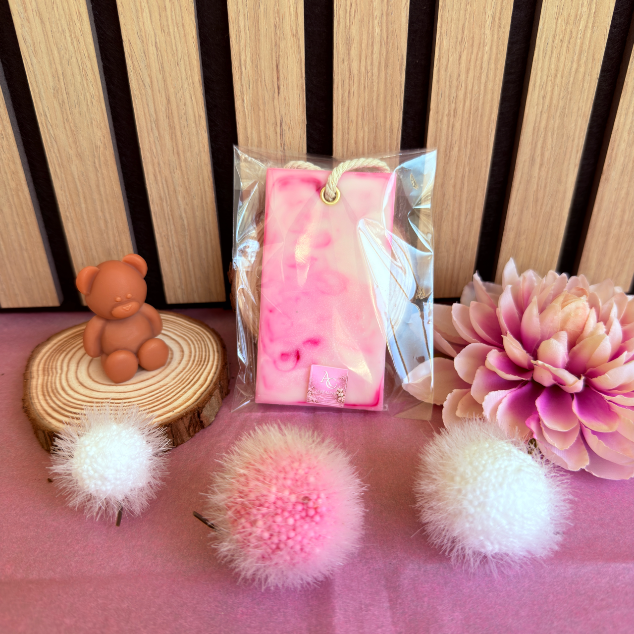 Suspension Parfumée Bois de Rose – Cire de soja naturelle