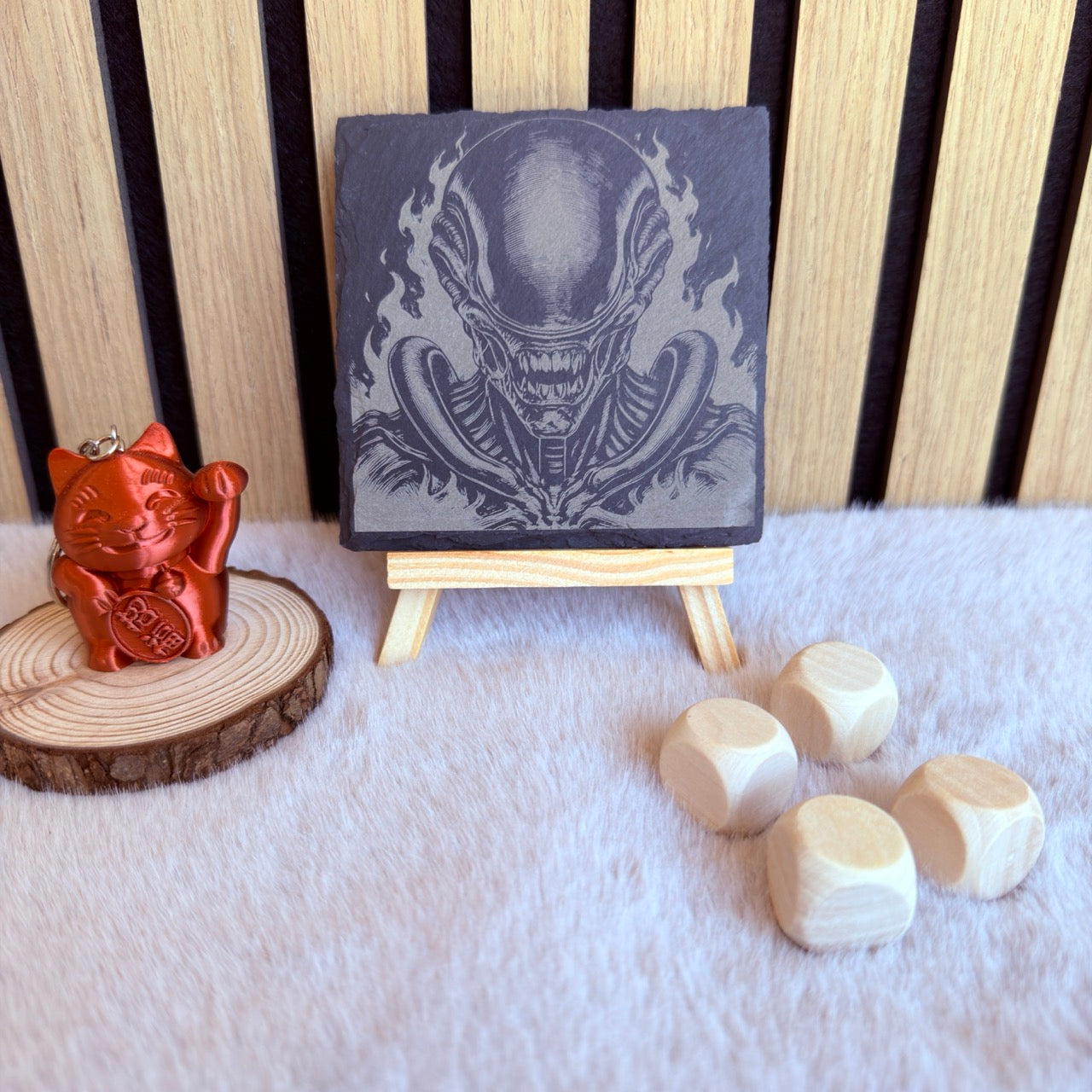 Alien – Gravure sur ardoise sous verre personnalisée